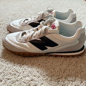 New Balance RC Runner Sneaker W10/M8.5